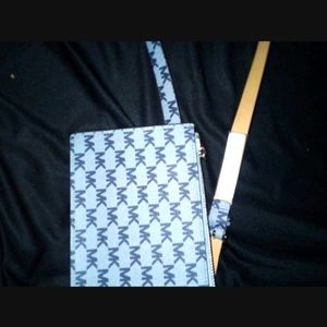Micheal Kors belt/bag